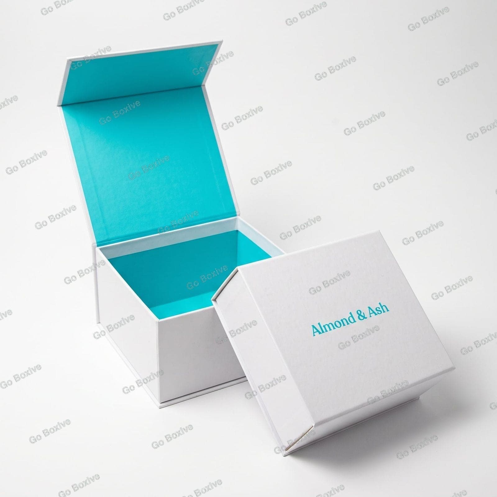 Rigid Boxes vs. Folding Cartons: Which Is Right for Your Product Launch